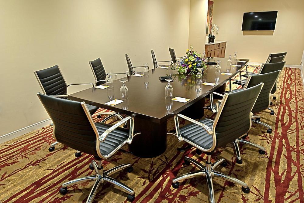 Courtyard By Marriott Orlando Buena Vista At Vista Centre