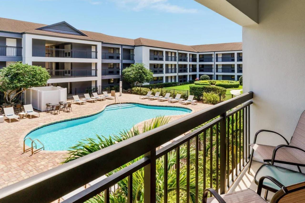 Courtyard By Marriott Orlando Buena Vista At Vista Centre Hotel