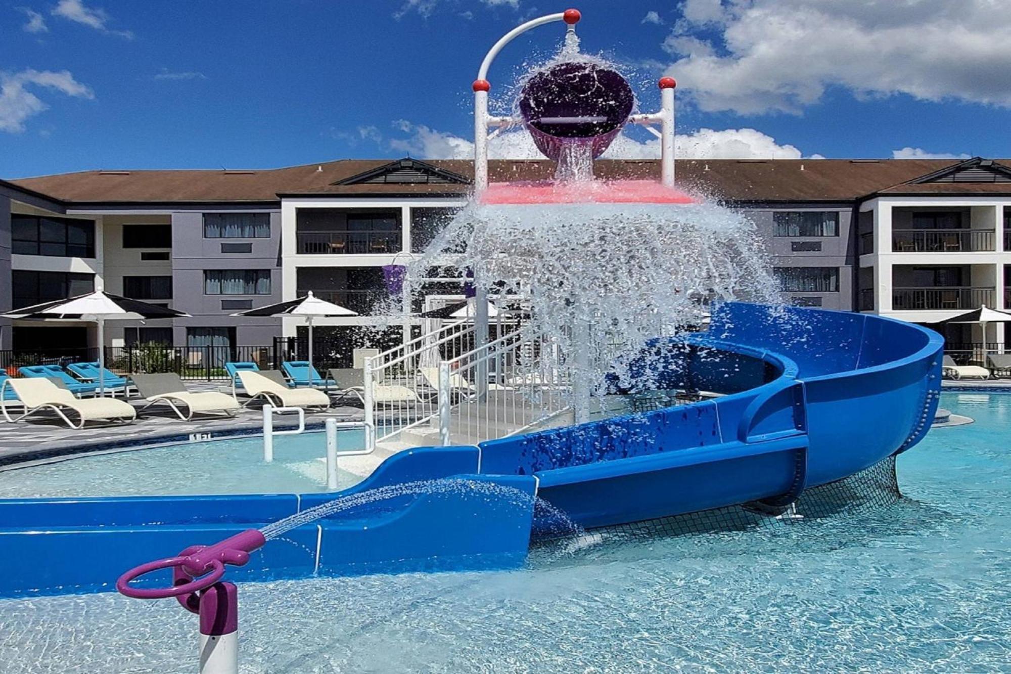 Hotel Courtyard By Marriott Orlando Buena Vista At Vista Centre 3*