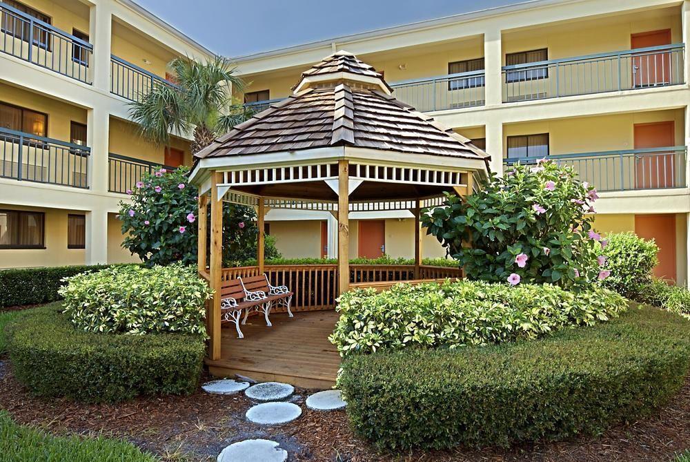 Courtyard By Marriott Orlando Buena Vista At Vista Centre
