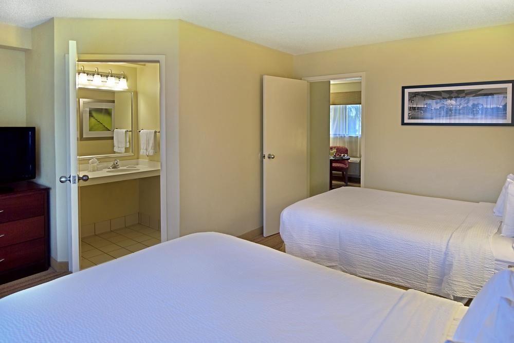 Courtyard By Marriott Orlando Buena Vista At Vista Centre Hotel Lake Buena Vista