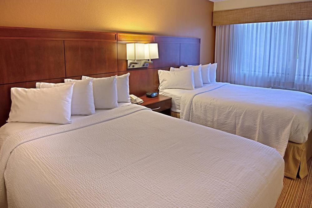 Courtyard By Marriott Orlando Buena Vista At Vista Centre