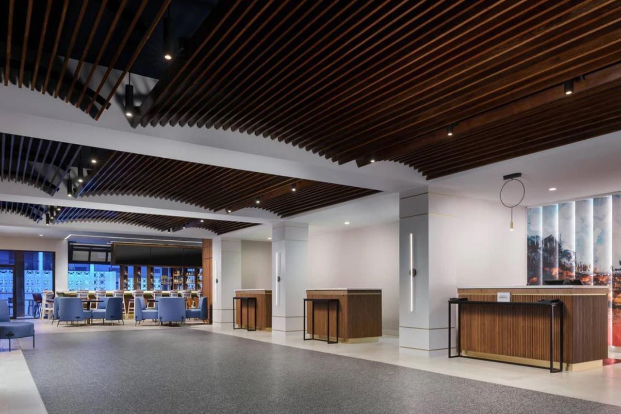 Hotel Courtyard By Marriott Orlando Buena Vista At Vista Centre 3*