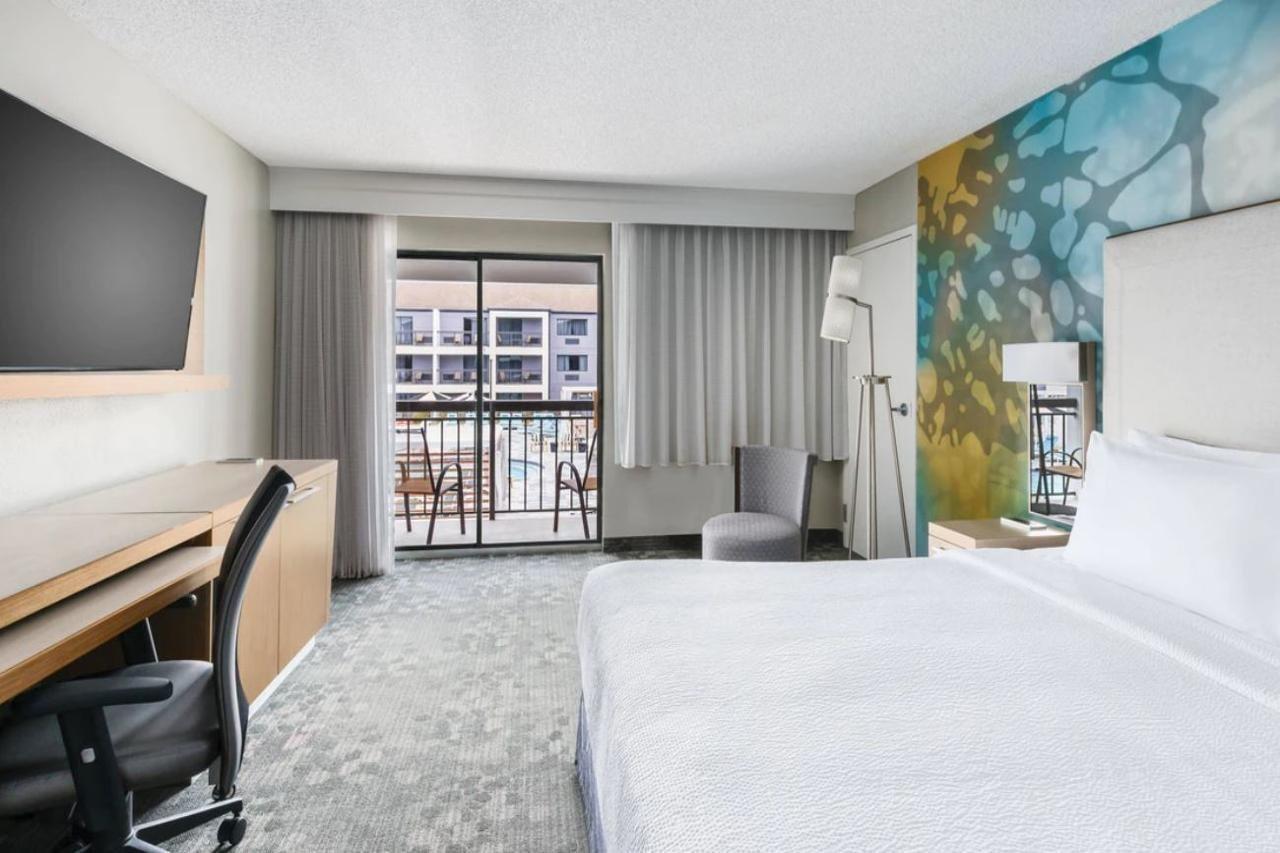 Courtyard By Marriott Orlando Buena Vista At Vista Centre Lake Buena Vista