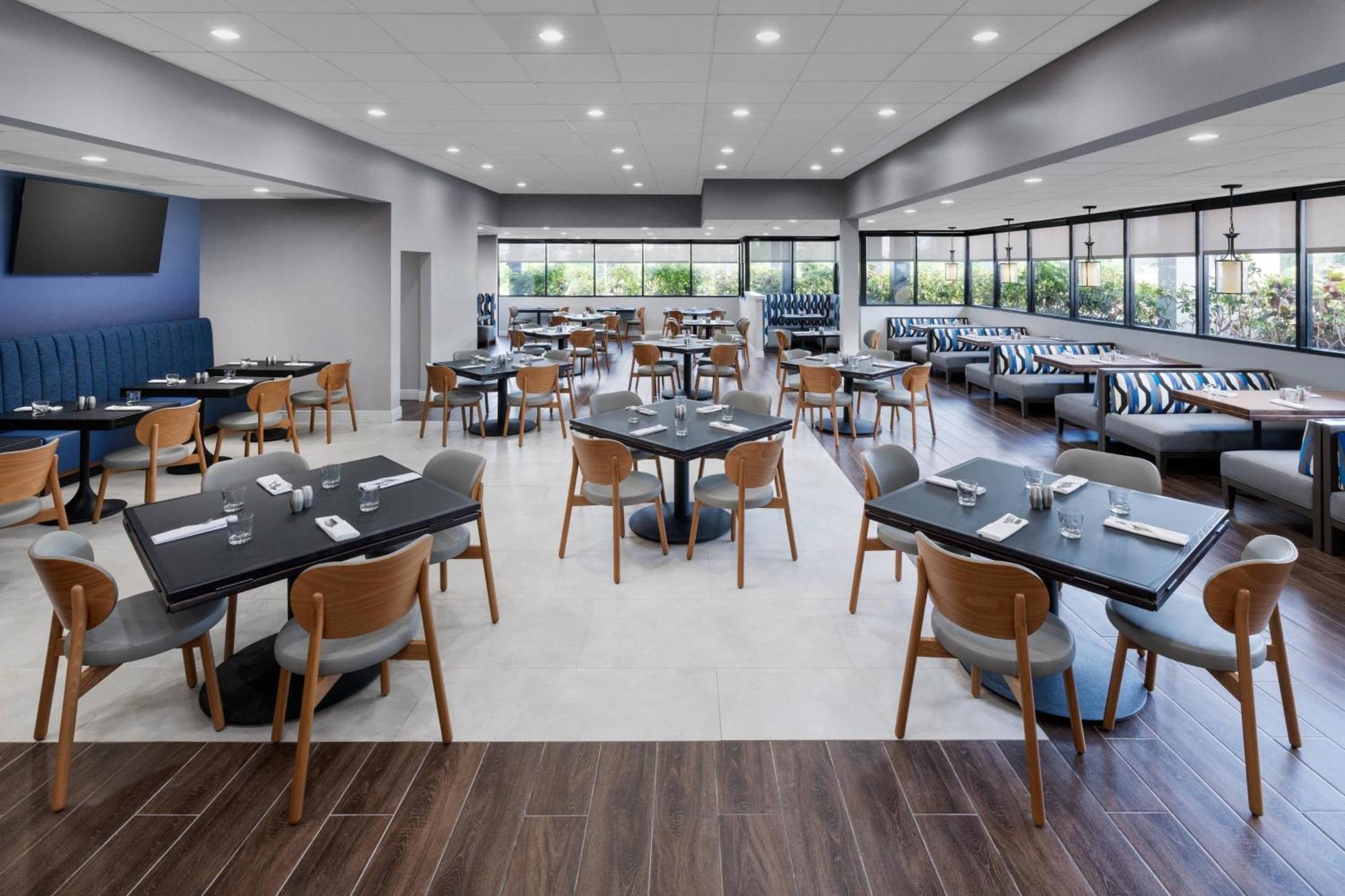 Courtyard By Marriott Orlando Buena Vista At Vista Centre 3*