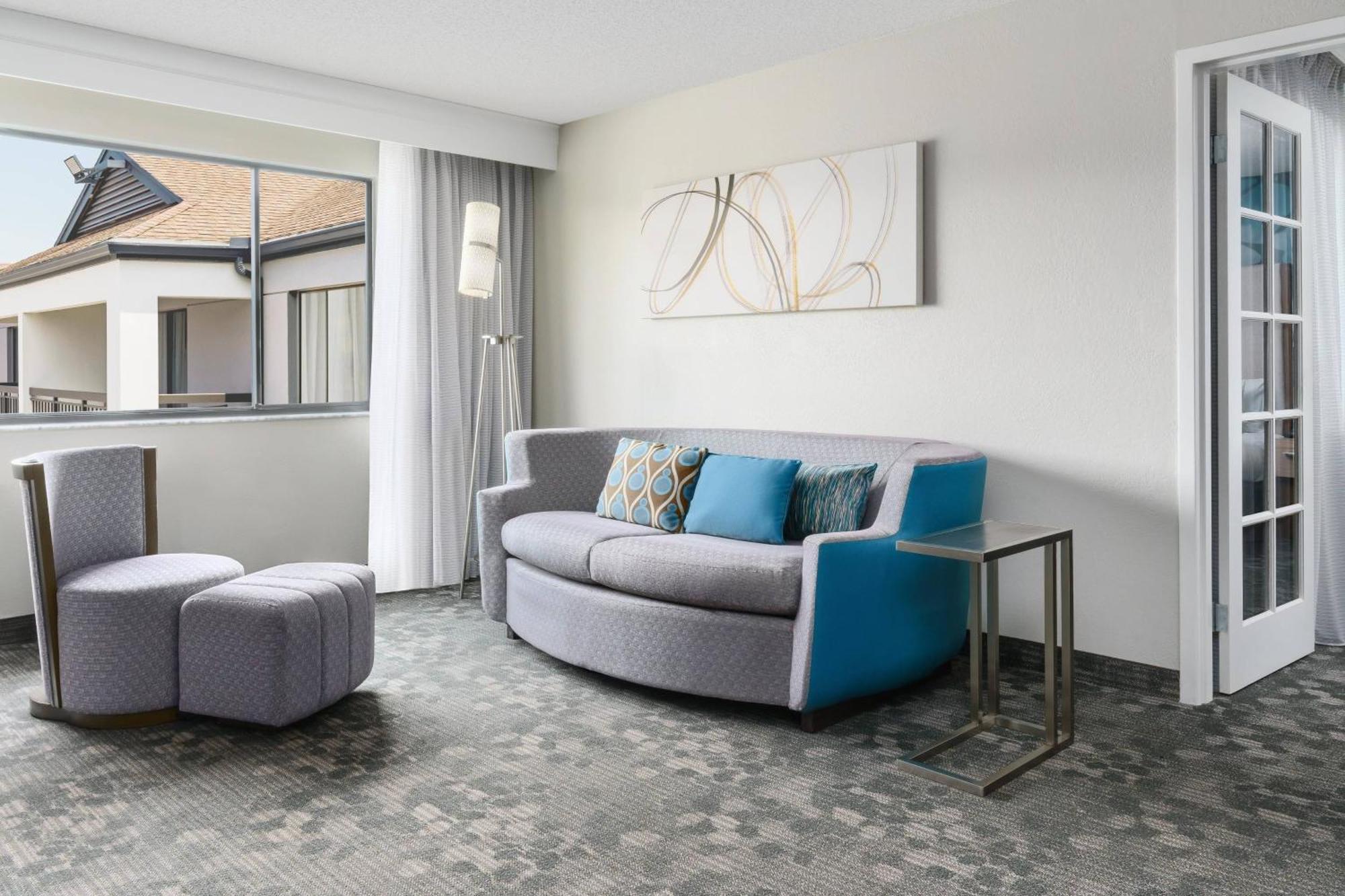 Courtyard By Marriott Orlando Buena Vista At Vista Centre Hotel 3*