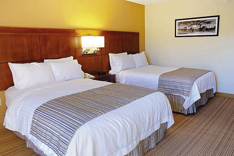 Courtyard By Marriott Orlando Buena Vista At Vista Centre 3*